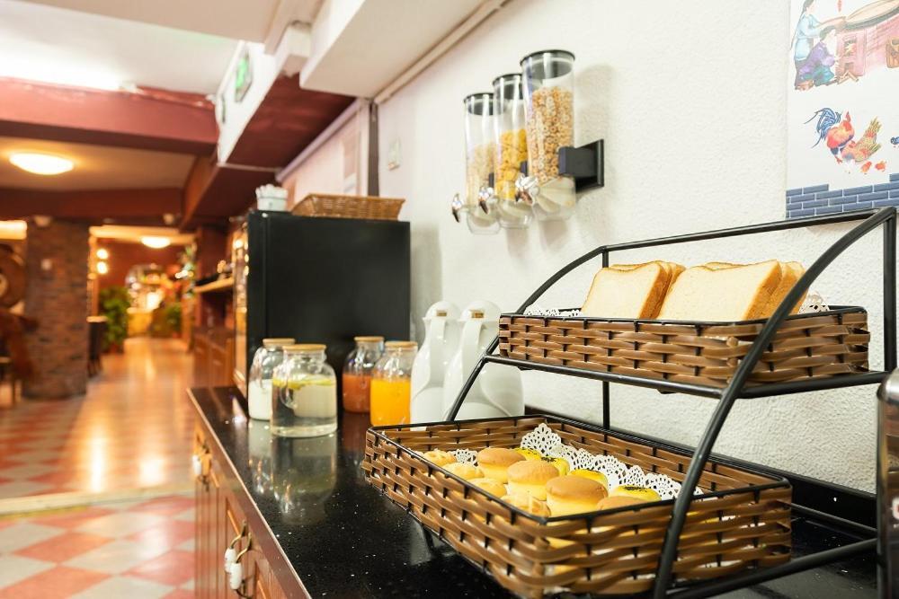 Nostalgia Hotel Beijing- Xidan מראה חיצוני תמונה